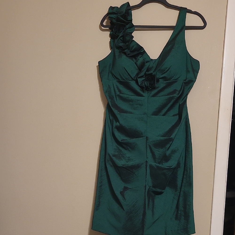 Chic One Shoulder Green Dress
